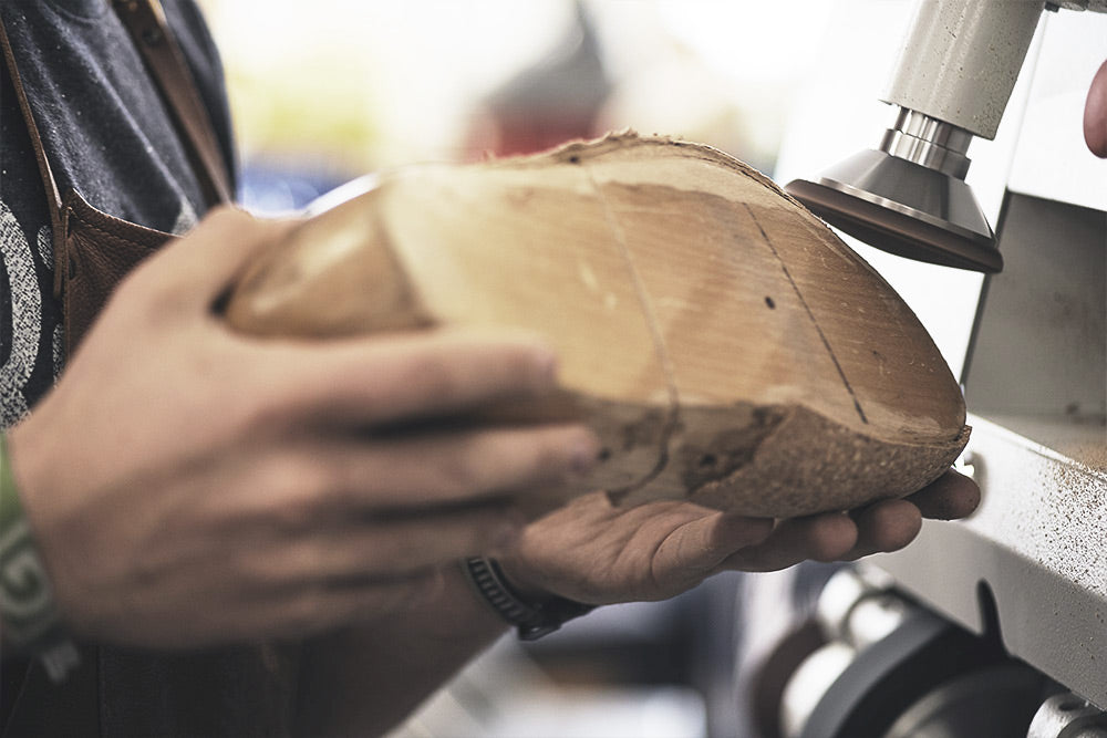 Bootfitting mit Holzleisten – Maßgefertigte Tourenskischuhe
